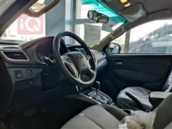 میتسوبیشی L200